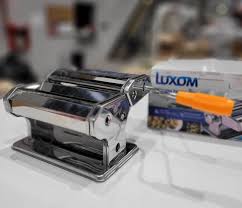 Maquina pastas luxom
