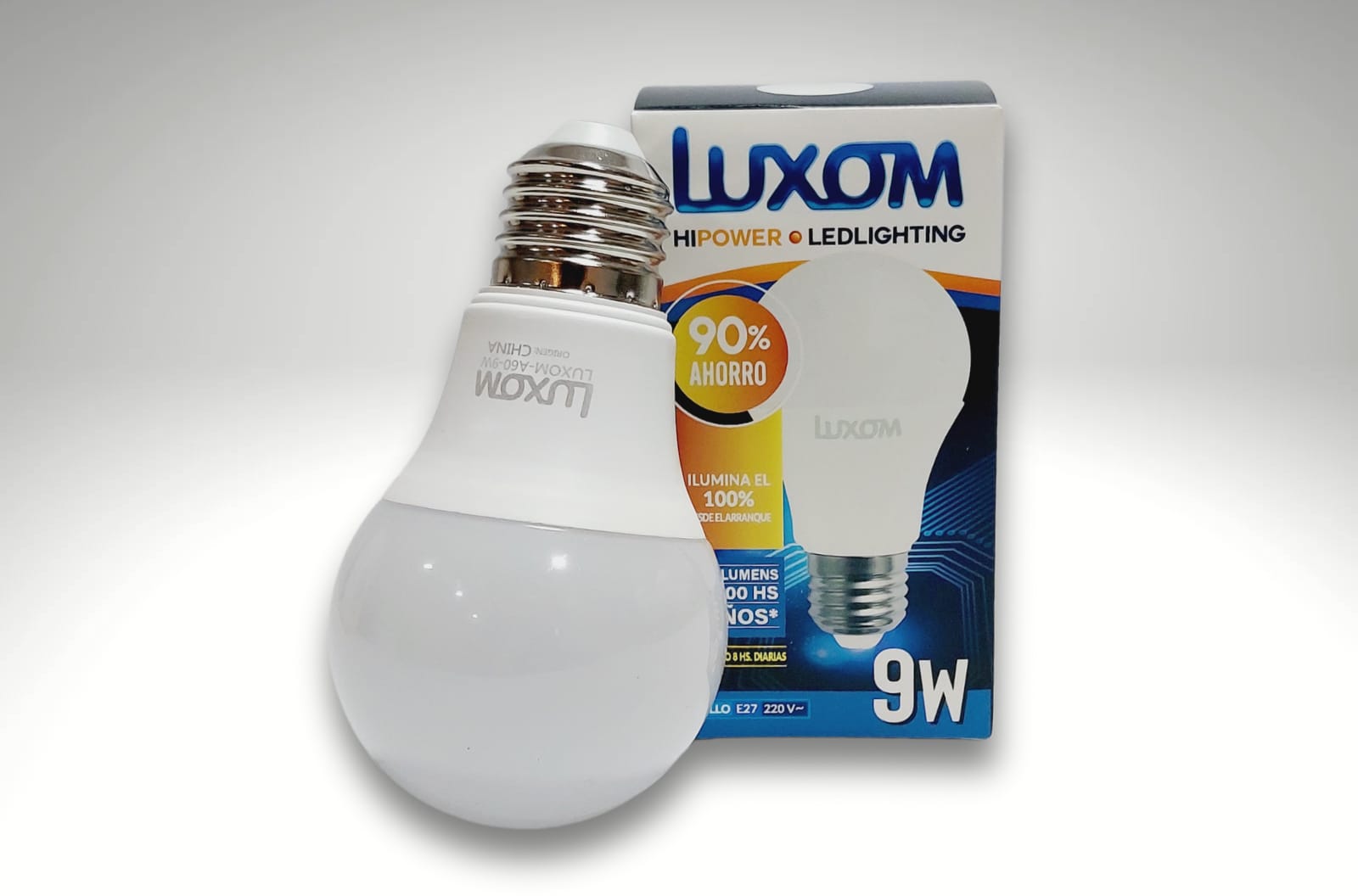 Lampara LED luxom 9w